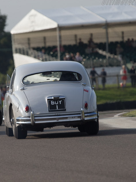 CL Brakes 4114T16 RC6 MK1/2 3 Piston FIA Jaguar Performance Competition Front Brake Pads